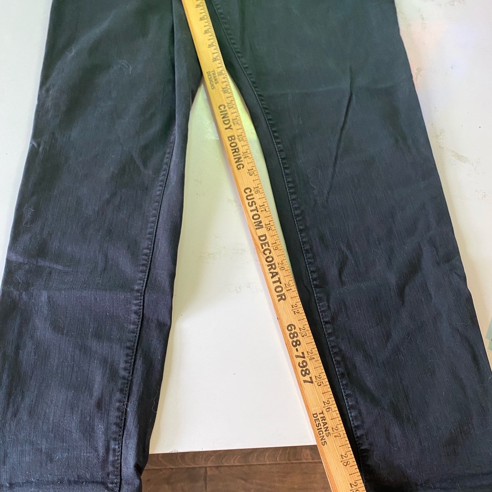 GAP High-Rise Women’s Jeans in Black